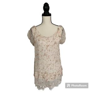 Italian made summer blouse.